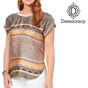 Democracy Top Size Medium Wit & Wisdom Silky Leopard Animal Print